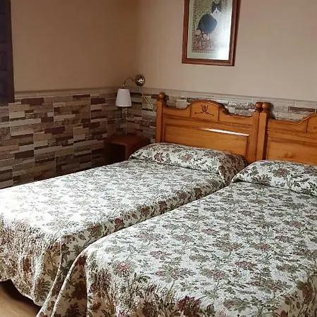 Casa De Aldea La Llosa Hébergement de vacances Perlleces