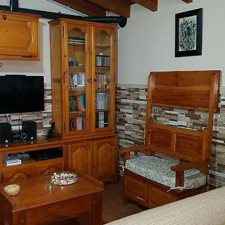 Hébergement de vacances Casa De Aldea La Llosa *